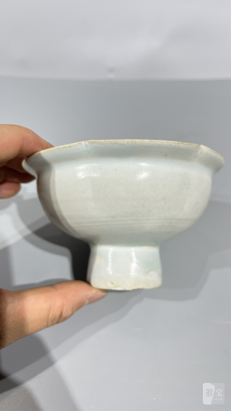 明 湖田花口高足杯 - 图4